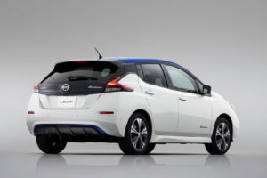 Eкстер'єр Nissan Leaf 2018 — фото 2