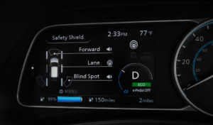 Інтер'єр Nissan Leaf 2018 — фото 15