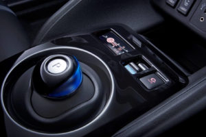 Інтер'єр Nissan Leaf 2018 — фото 22