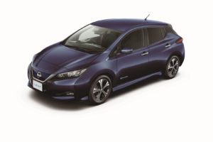 Електромобіль Nissan Leaf 2018 — колір purple
