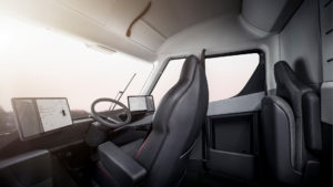 Інтерьер Tesla Semi — фото 2