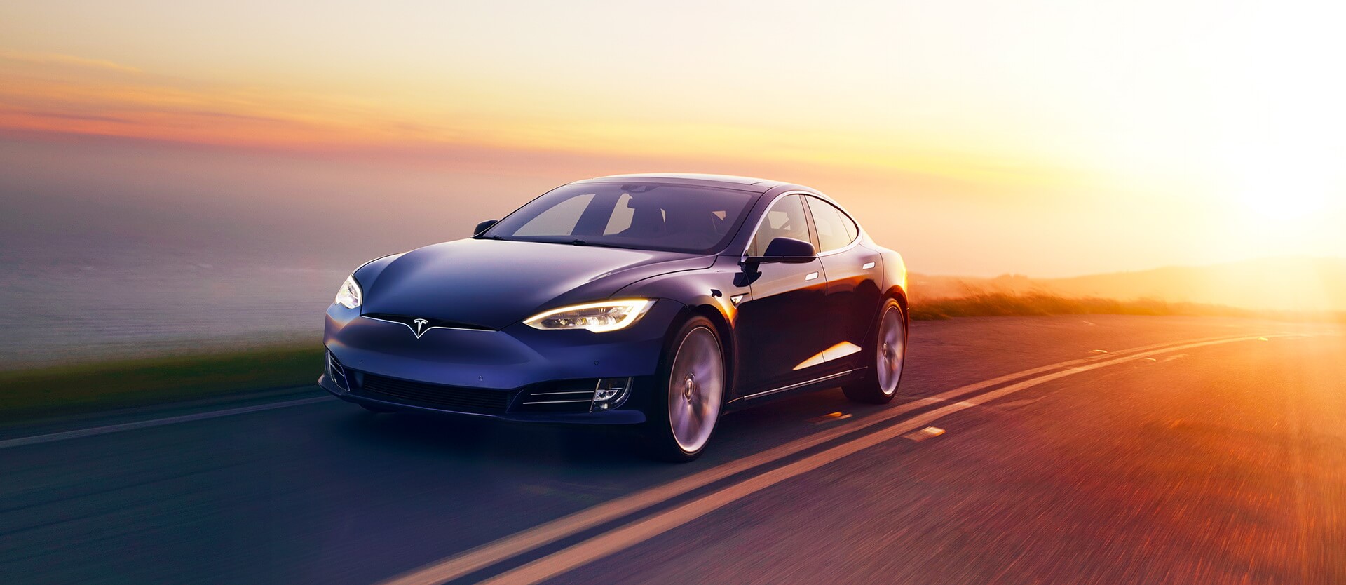Електромобіль Tesla Model S