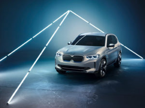 Концепт електричного кросовера BMW iX3