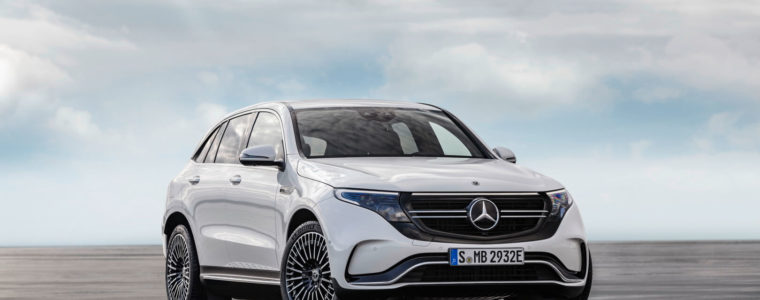 Екстер'єр Mercedes-Benz EQC — фото 12