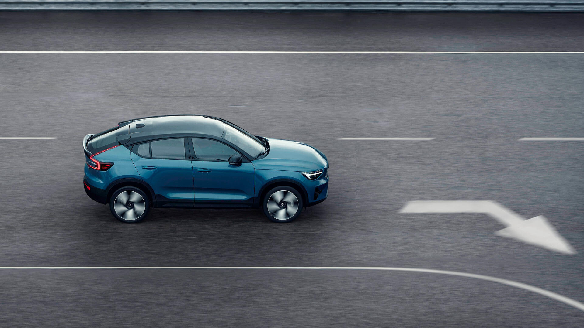 Volvo C40 Recharge - другий повністю електричний автомобіль шведського автовиробника
